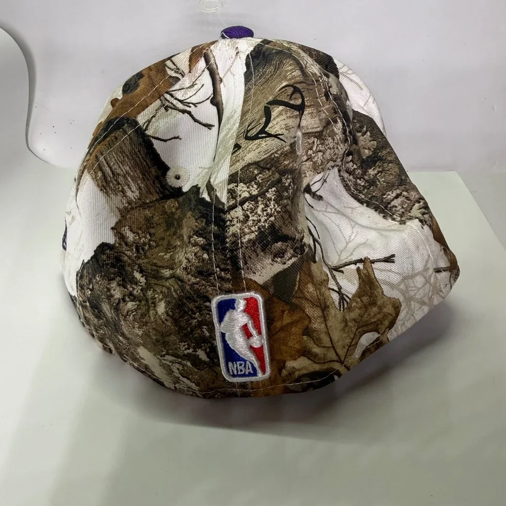 New Era Toronto Raptors Hat Mens 7 1/4 Purple RealTree Camo 59FIFTY Fitted NBA